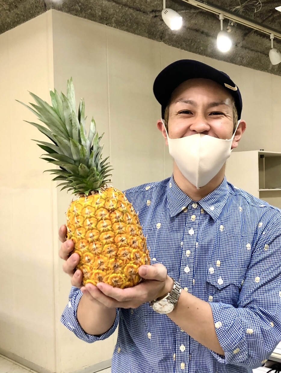 素敵なパイナップル頂きました🍍✨