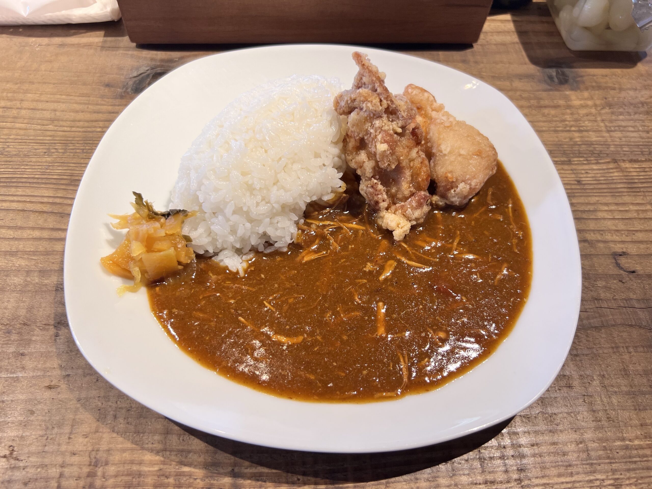 最近できたBond curry さんのカレーがとても美味しかった。